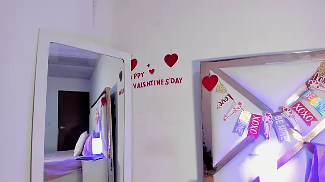 HayamiKioto online show from 02/12/25, 12:22