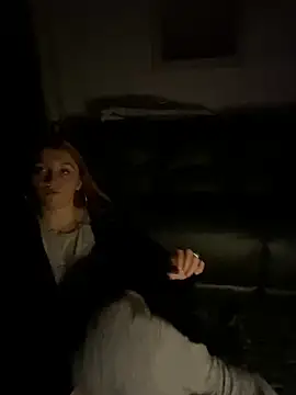 Snapshot of Stoner_BarbieXX chatting on 11/20/25, 10:31 Stoner BarbieXX online show from 11/20/25, 10:31