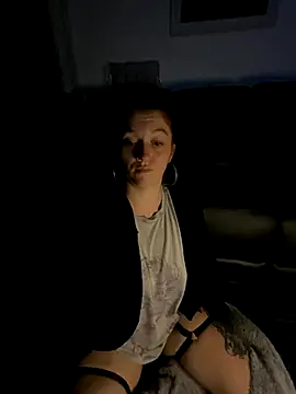 Snapshot of Stoner_BarbieXX chatting on 11/22/25, 10:53 Stoner BarbieXX online show from 11/22/25, 10:53