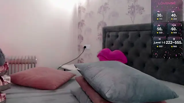  Sexy-Mia  online show from 03/19/25, 07:17