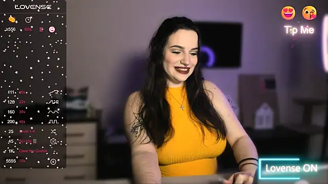   Latisha   online show from 10/26/25, 07:31