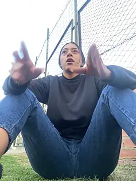 Snapshot of Little_aphrodite chatting on 10/07/25, 10:29 Little aphrodite online show from 10/07/25, 10:29