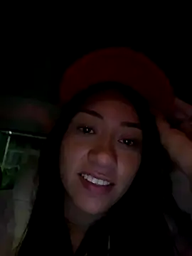 Snapshot of Little_aphrodite chatting on 10/10/25, 03:05 Little aphrodite online show from 10/10/25, 03:05