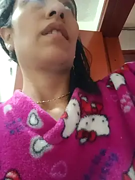 chloewildd  online show from 09/21/25, 03:24