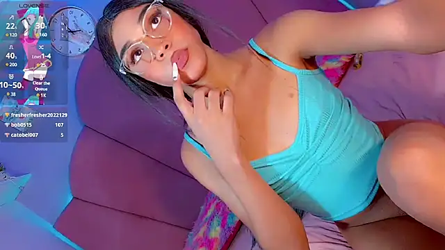 ValentinaMarinn online show from 12/03/24, 11:46