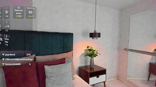 AdeleAndersonn online show from 06/11/26, 12:32