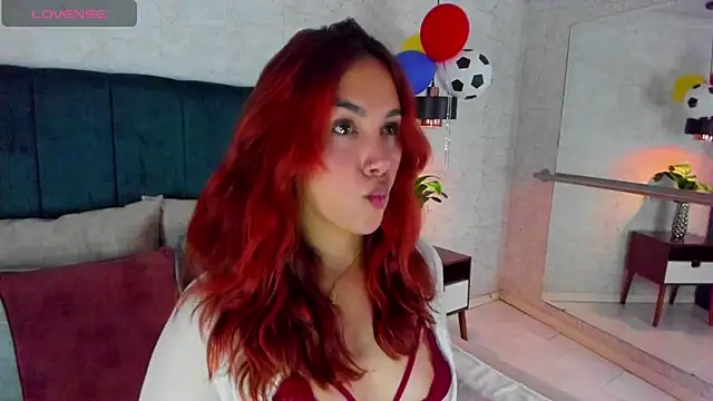 AdeleAndersonn online show from 06/19/26, 05:06