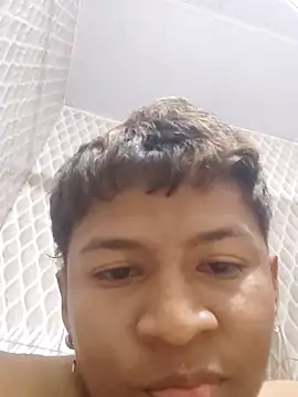 Snapshot of Tu_papi_69_ chatting on 09/26/25, 06:34 Tu papi 69 online show from 09/26/25, 06:34