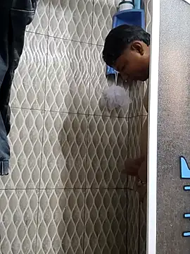 Snapshot of Tu_papi_69_ chatting on 10/01/25, 01:11 Tu papi 69 online show from 10/01/25, 01:11