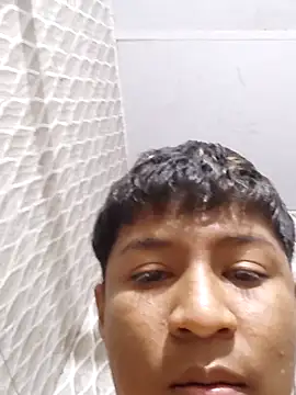 Snapshot of Tu_papi_69_ chatting on 10/16/25, 11:50 Tu papi 69 online show from 10/16/25, 11:50