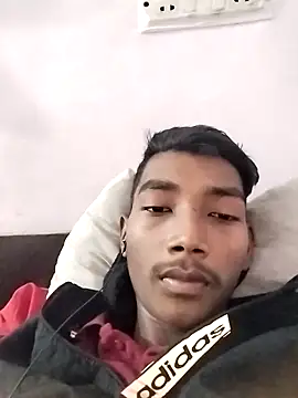 Snapshot of anjitbhai94 chatting on 11/16/25, 05:35 anjitbhai94 online show from 11/16/25, 05:35