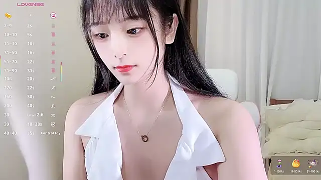 808dass online show from 02/16/25, 07:38