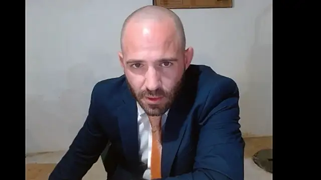 Snapshot of TheNakedPreacher chatting on 12/04/24, 08:56 TheNakedPreacher online show from 12/04/24, 08:56