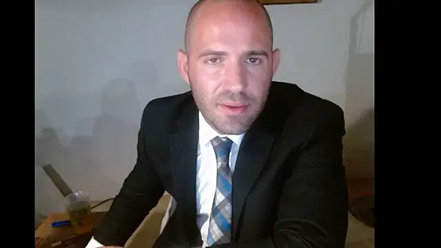 Snapshot of TheNakedPreacher chatting on 12/11/24, 08:36 TheNakedPreacher online show from 12/11/24, 08:36