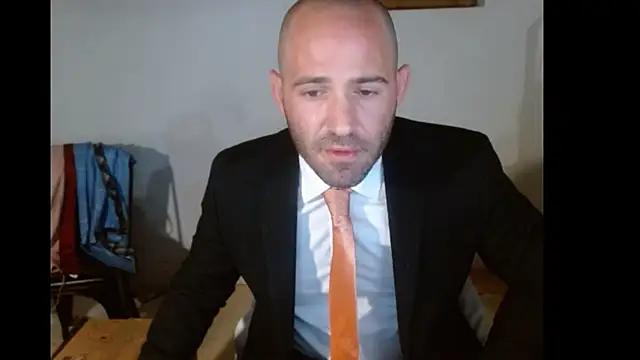 Snapshot of TheNakedPreacher chatting on 12/12/24, 10:24 TheNakedPreacher online show from 12/12/24, 10:24