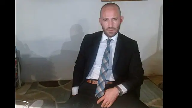 Snapshot of TheNakedPreacher chatting on 01/01/25, 12:33 TheNakedPreacher online show from 01/01/25, 12:33