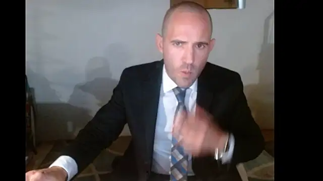 Snapshot of TheNakedPreacher chatting on 01/09/25, 01:45 TheNakedPreacher online show from 01/09/25, 01:45