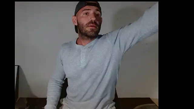 Snapshot of TheNakedPreacher chatting on 03/06/25, 08:52 TheNakedPreacher online show from 03/06/25, 08:52