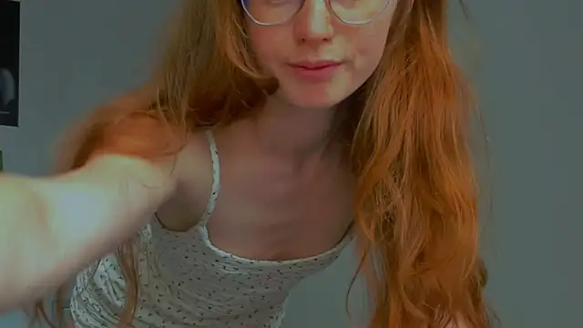 Fire Luna online show from 07/16/26, 01:28