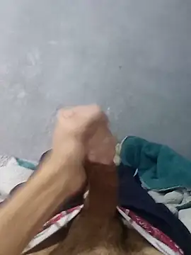 Juliano69xv online show from 03/19/25, 01:40