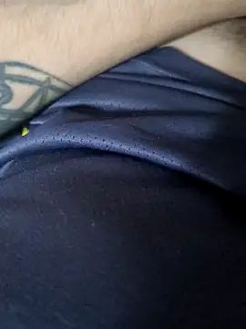 Juliano69xv online show from 10/04/25, 01:20