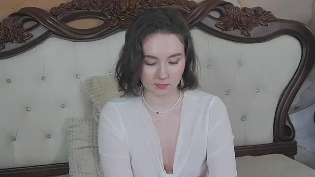 IreneRaye online show from 02/05/25, 11:23