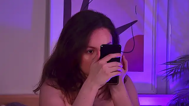 IreneRaye online show from 10/24/25, 07:05