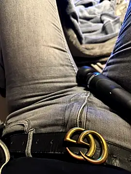 Ana-05 online show from 09/29/25, 05:51