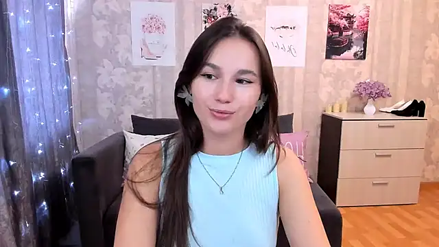 MilaDaisen online show from 09/16/25, 09:32