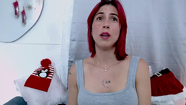 Snapshot of Susana_Rios11 chatting on 12/28/24, 12:36 Susana Rios11 online show from 12/28/24, 12:36