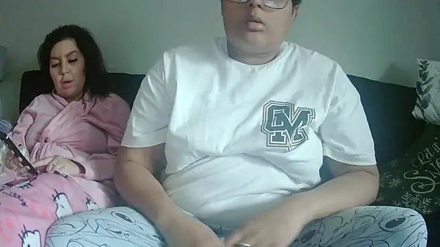 Snapshot of vanilla_chocolate23 chatting on 11/24/25, 11:10 vanilla chocolate23 online show from 11/24/25, 11:10