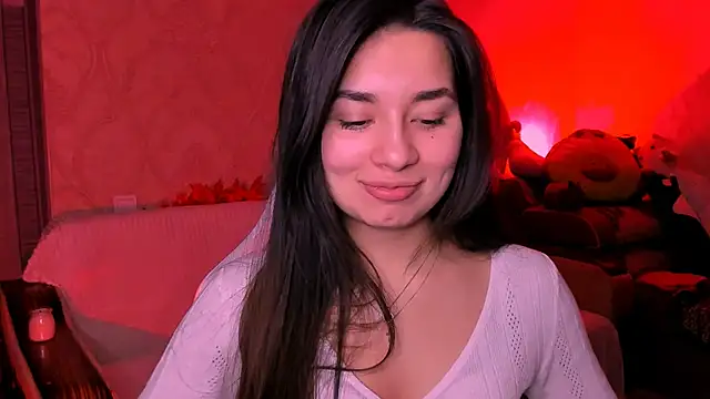 Snapshot of Swee_Alicee chatting on 11/18/25, 07:07 Swee Alicee online show from 11/18/25, 07:07