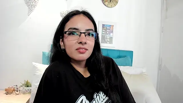 emily figueroa online show from 12/10/24, 05:00