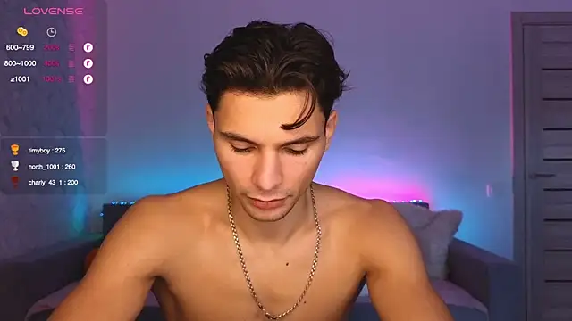 denlover1 online show from 11/15/25, 09:17