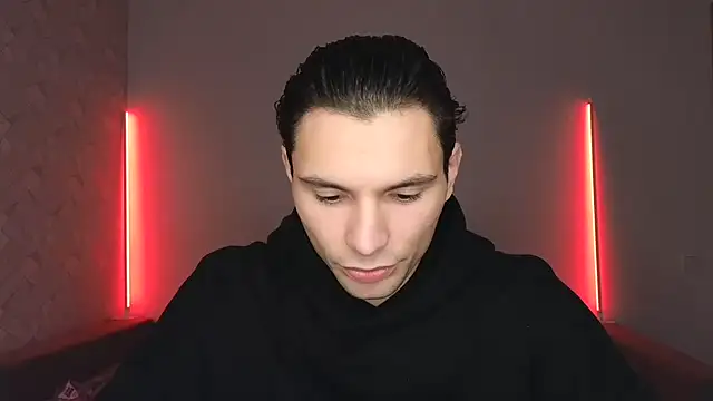 denlover1 online show from 12/15/25, 02:54