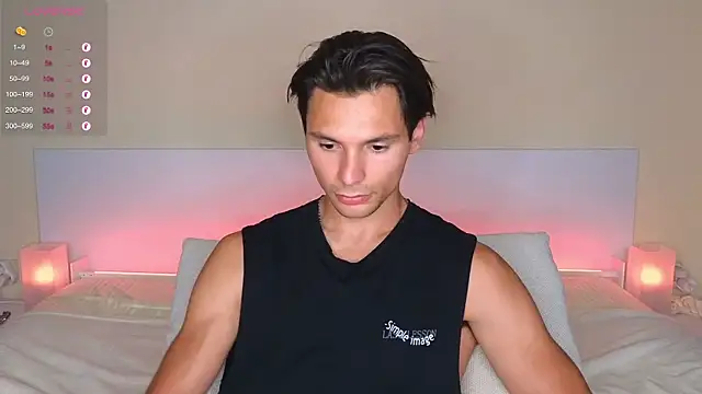 denlover1 online show from 07/08/26, 09:14