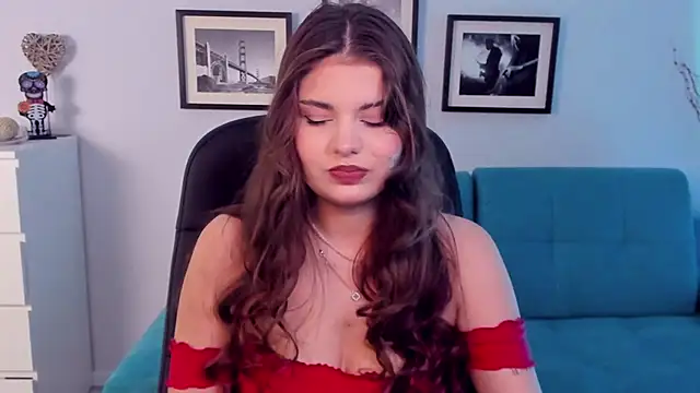 AdeliaKiss online show from 12/05/24, 04:34
