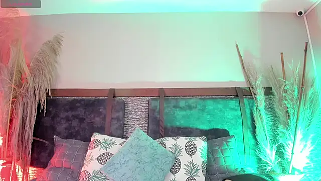 zoe 23  online show from 12/05/24, 11:49