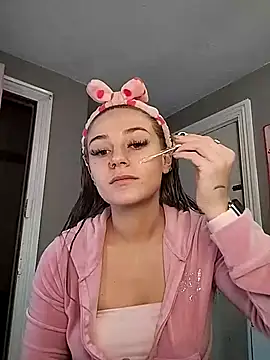 Snapshot of lexybabyxo chatting on 02/23/26, 02:47 lexybabyxo online show from 02/23/26, 02:47