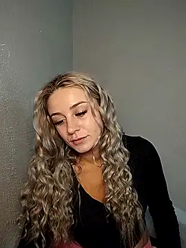 Snapshot of lexybabyxo chatting on 03/18/26, 02:42 lexybabyxo online show from 03/18/26, 02:42
