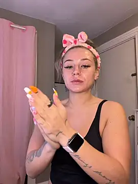 Snapshot of lexybabyxo chatting on 03/30/26, 10:49 lexybabyxo online show from 03/30/26, 10:49