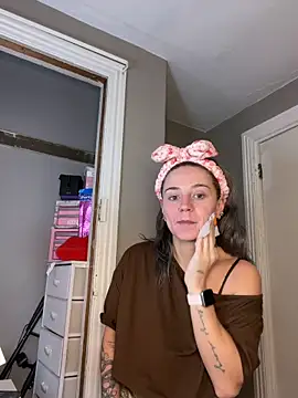 Snapshot of lexybabyxo chatting on 04/10/26, 11:37 lexybabyxo online show from 04/10/26, 11:37