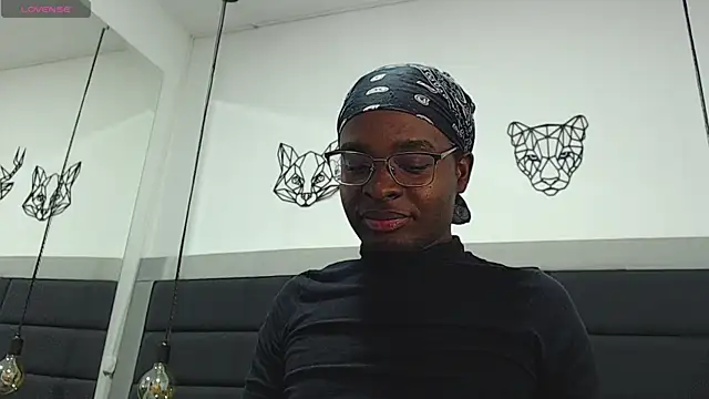 candy lovee69 online show from 12/10/24, 04:24