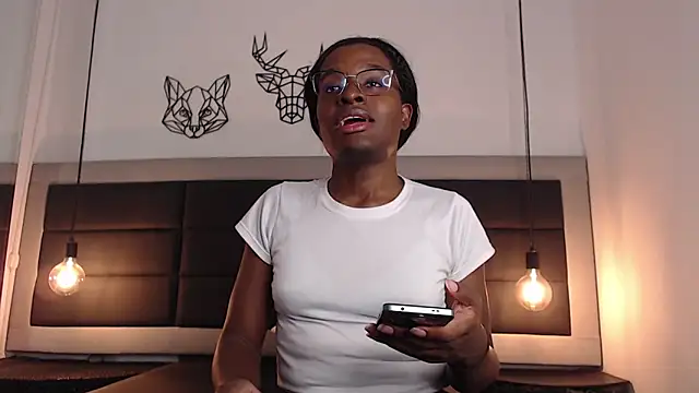 candy lovee69 online show from 06/18/26, 05:28