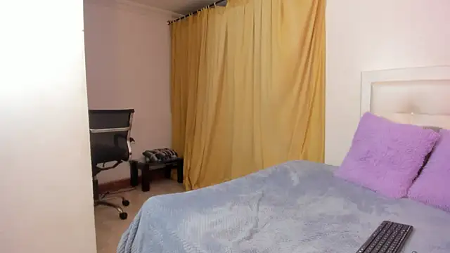 Snapshot of Danielabeteche chatting on 02/14/25, 05:30 Danielabeteche online show from 02/14/25, 05:30