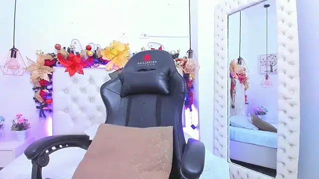 Zoeth Ruiz online show from 01/02/25, 04:02