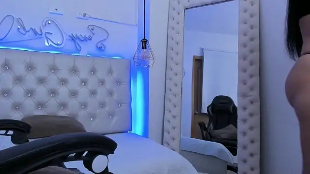 Zoeth Ruiz online show from 01/04/25, 12:38