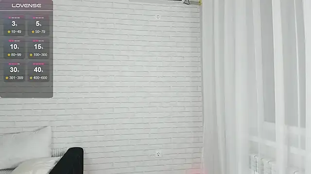 Snapshot of candyboofairy chatting on 01/22/25, 10:48 candyboofairy online show from 01/22/25, 10:48