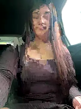 Snapshot of AhriCutte chatting on 10/20/25, 05:02 AhriCutte online show from 10/20/25, 05:02