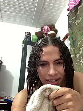 Snapshot of Keishacock chatting on 03/08/25, 05:01 Keishacock online show from 03/08/25, 05:01